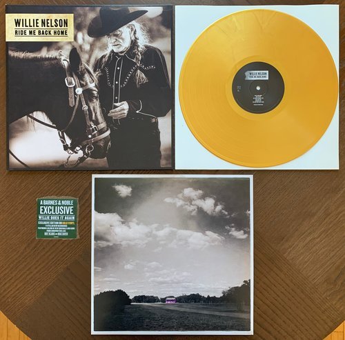 Willie Nelson - Ride Me Back Home Vinyl Record