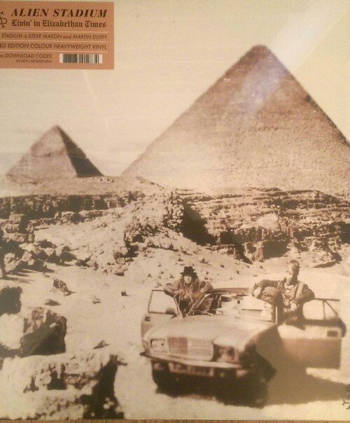 ALIEN STADIUM - LIVIN' IN ELIZABETHAN TIMES Vinyl Record